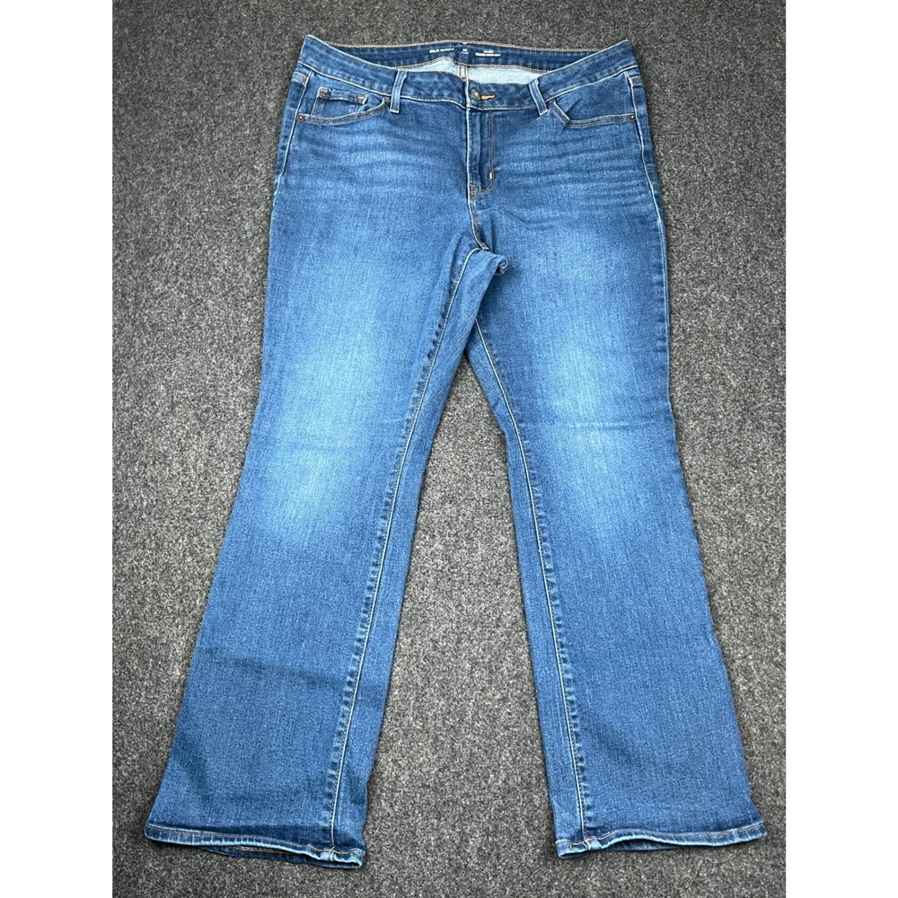 Old Navy Kicker Boot-Cut Jeans Womens 14 Short Mid-Rise Medium Wash Blue Denim